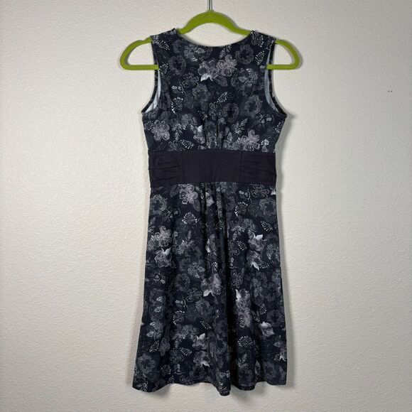 Patagonia Women’s Sleeveless Floral Dress XS – Black Gray Fit & Flare Style - Picture 4 of 7